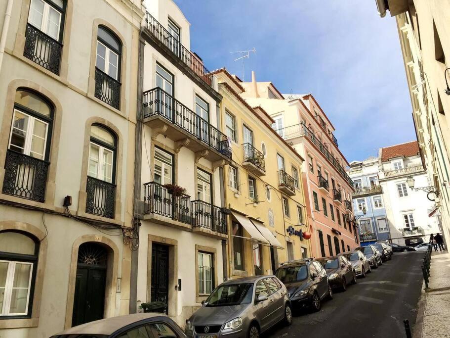 Sm1-Happy At Hip Pr.Real & Bair.Alto + Private Patio! Apartment Lisbon Exterior photo